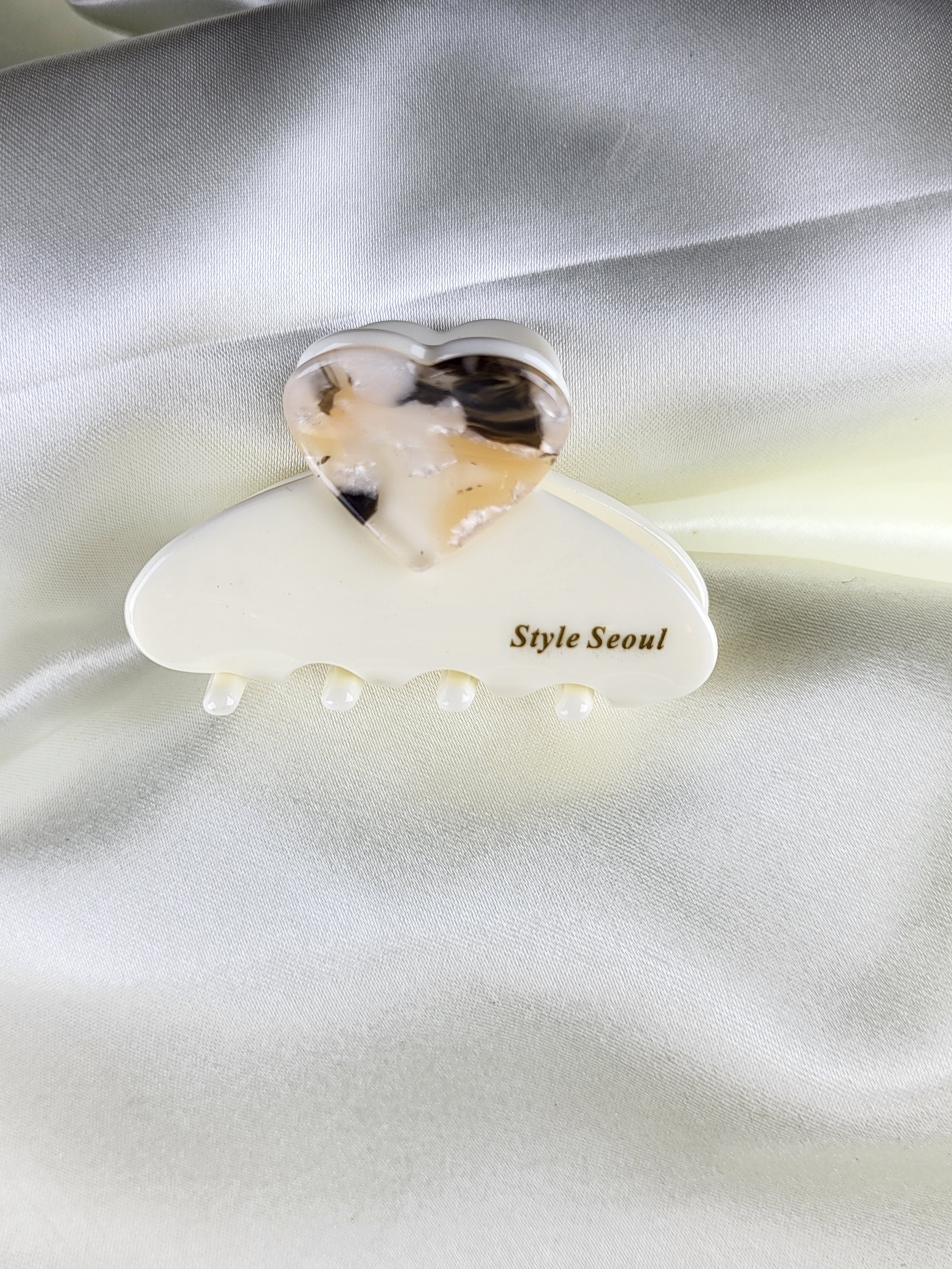 Premium Heart Shape Claw Clips for Women and Girls