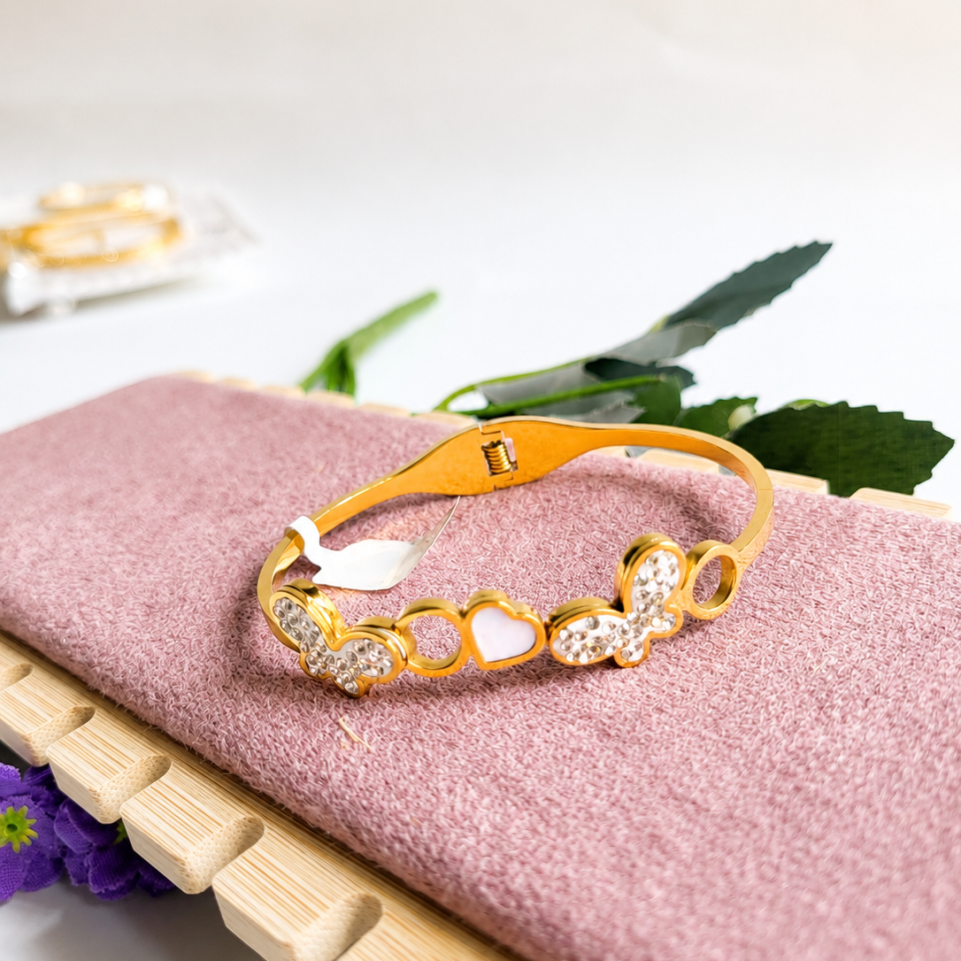 front open bracelet 2.6