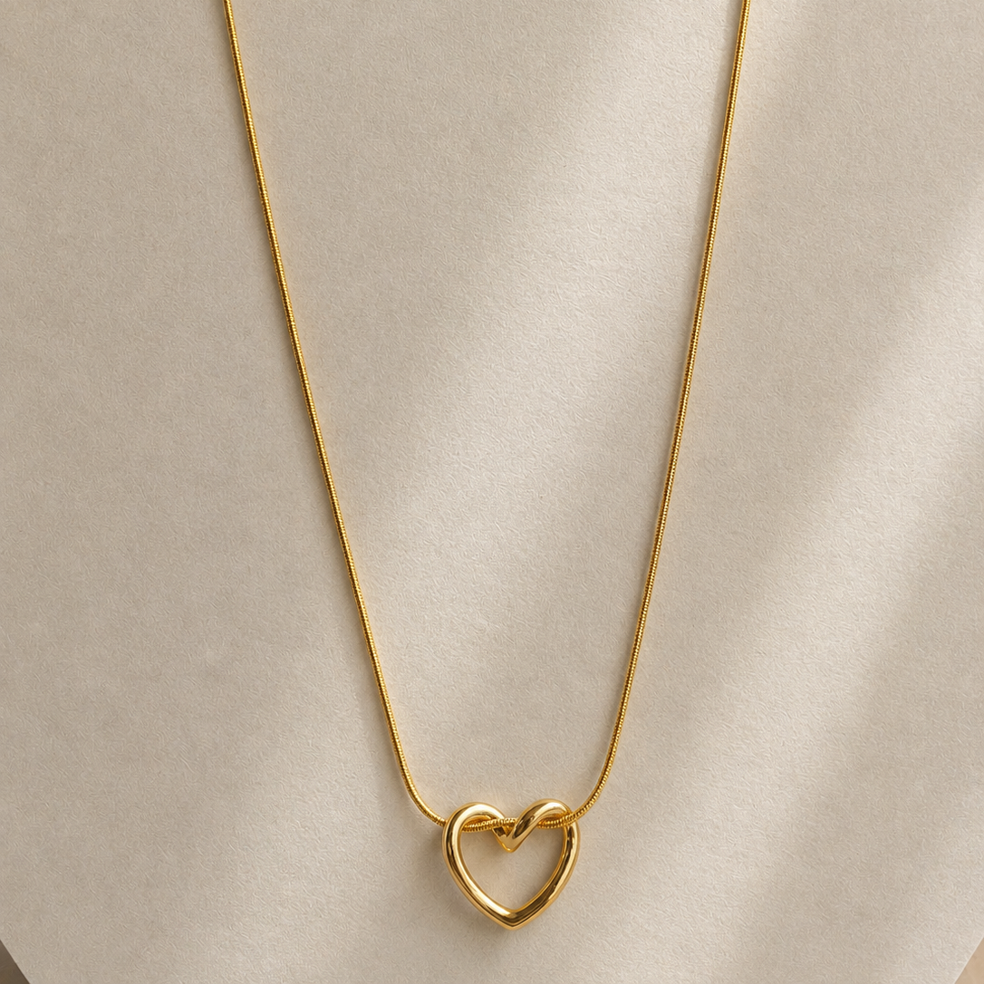 viral heart pendent chain
