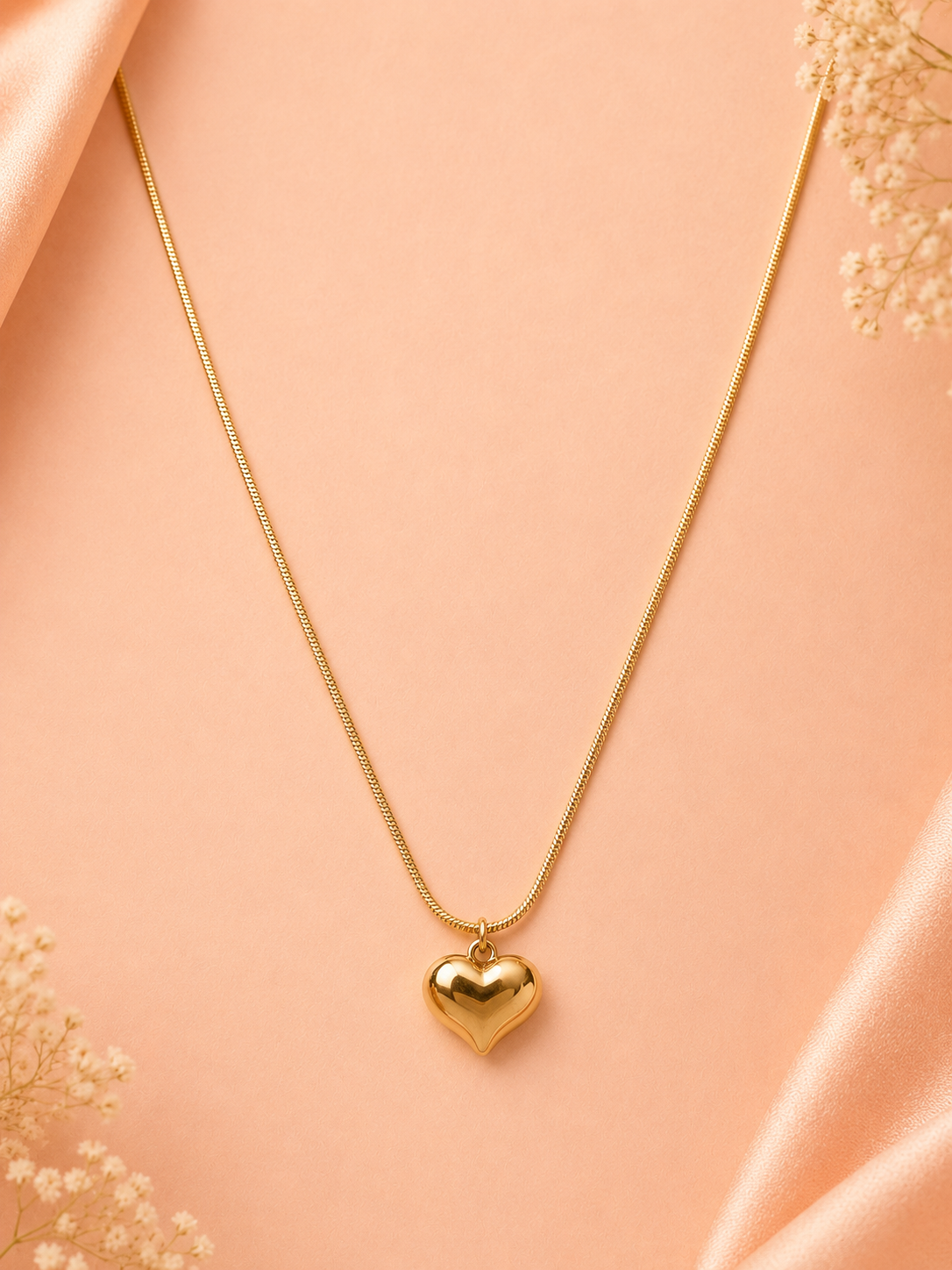 solid heart pendent