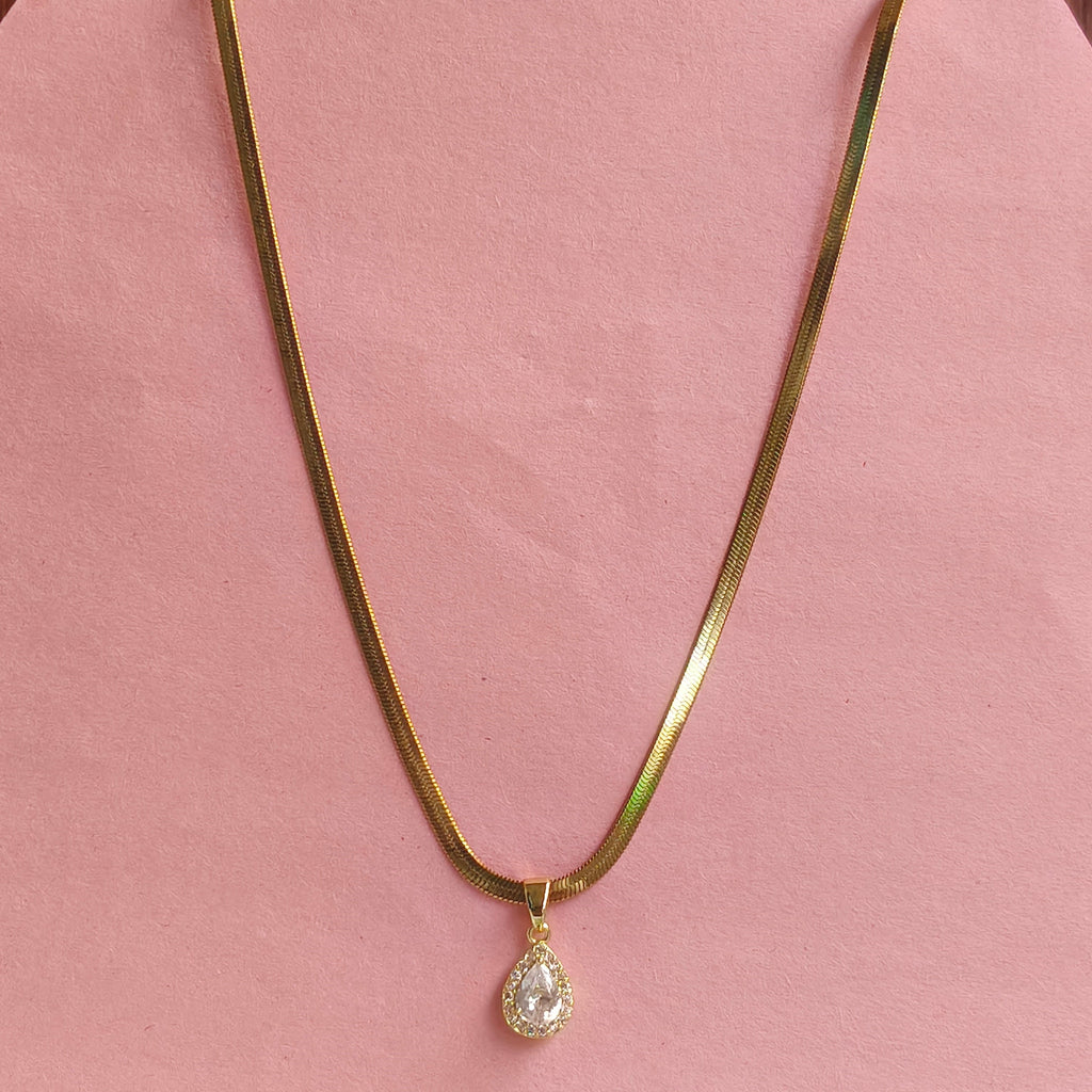 snake chain with drop pendent