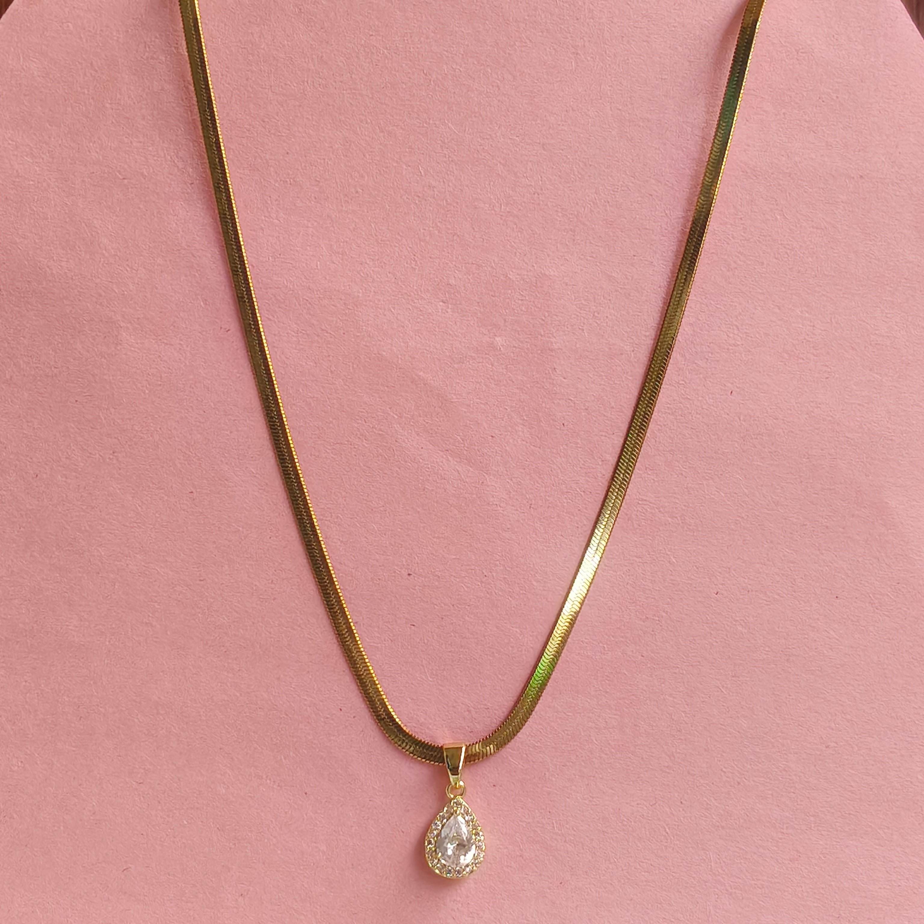 snake chain with drop pendent